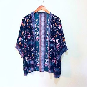 Knox Rose Shawl One Size Kimono Floral Travel Resort